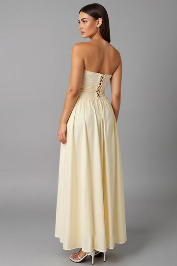 Robe de soirée trapèze sans bretelles en mousseline de soie simple